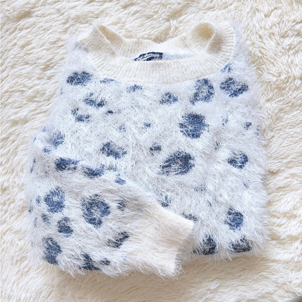 Freshman Cozy Cream and Blue Patterned Sweater